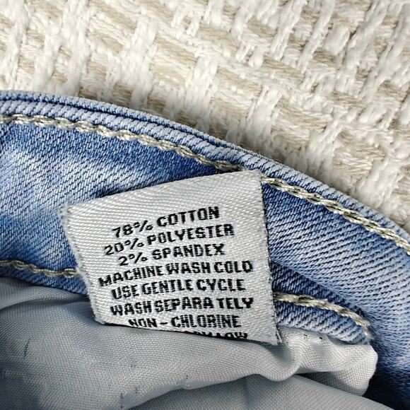 GoGo Jeans Light Wash High Rise Ankle Jeans Size 13/31 NEW - Picture 7 of 8